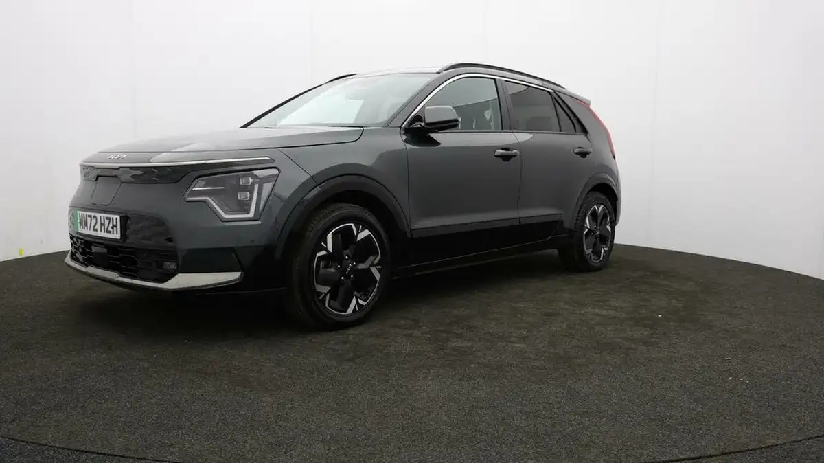 2023-kia-niro-ev-e-4-big-2