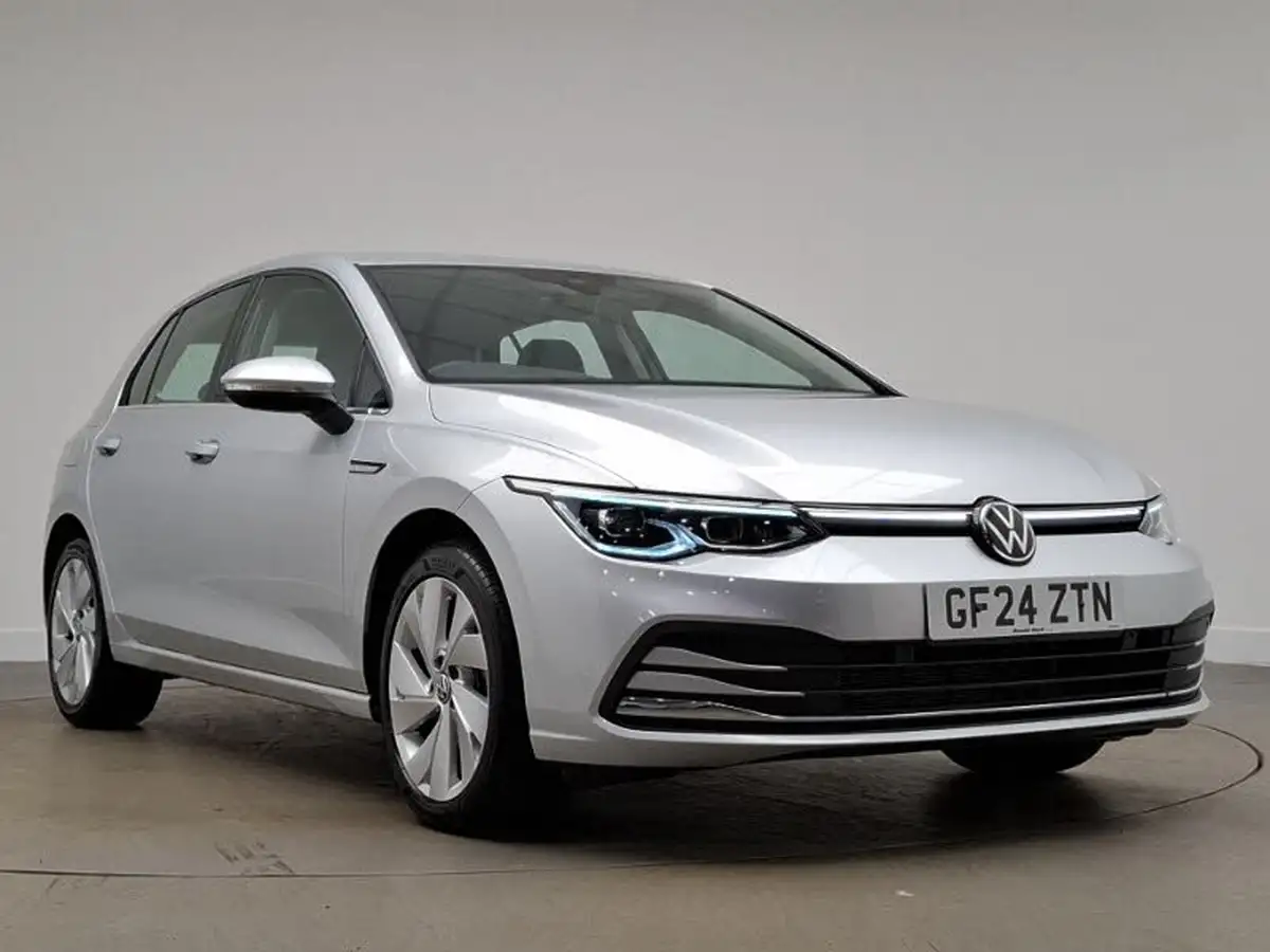 2024-volkswagen-golf-15-tsi-style-150ps-hatchback-big-0