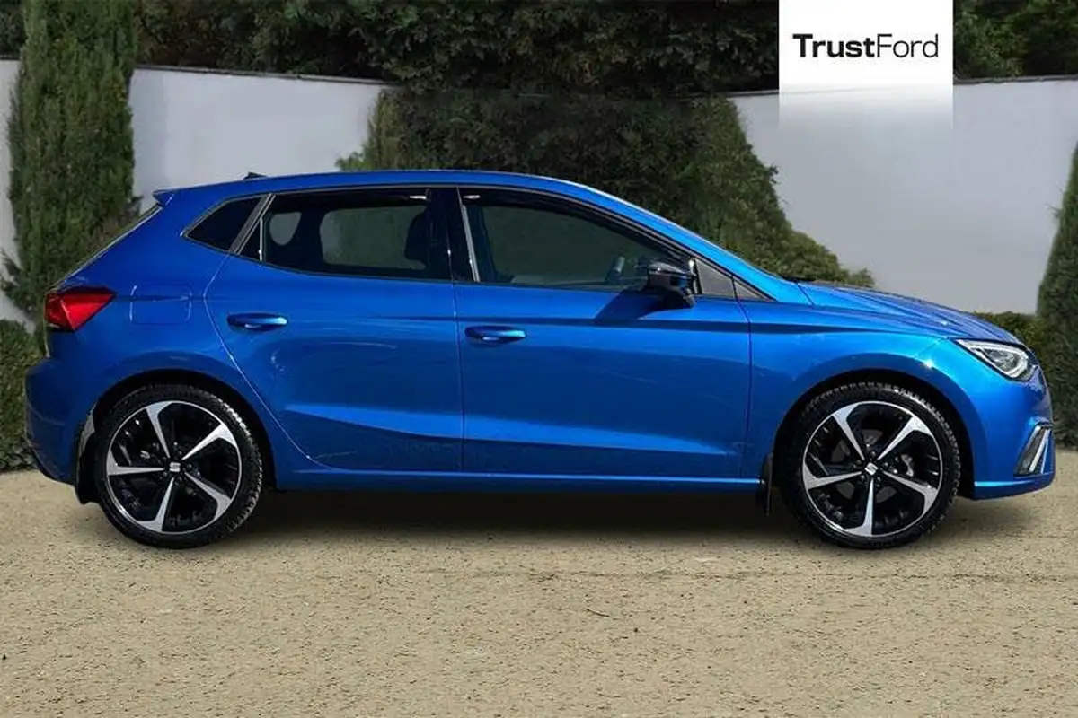 2024-seat-ibiza-10-tsi-fr-sport-115ps-big-2