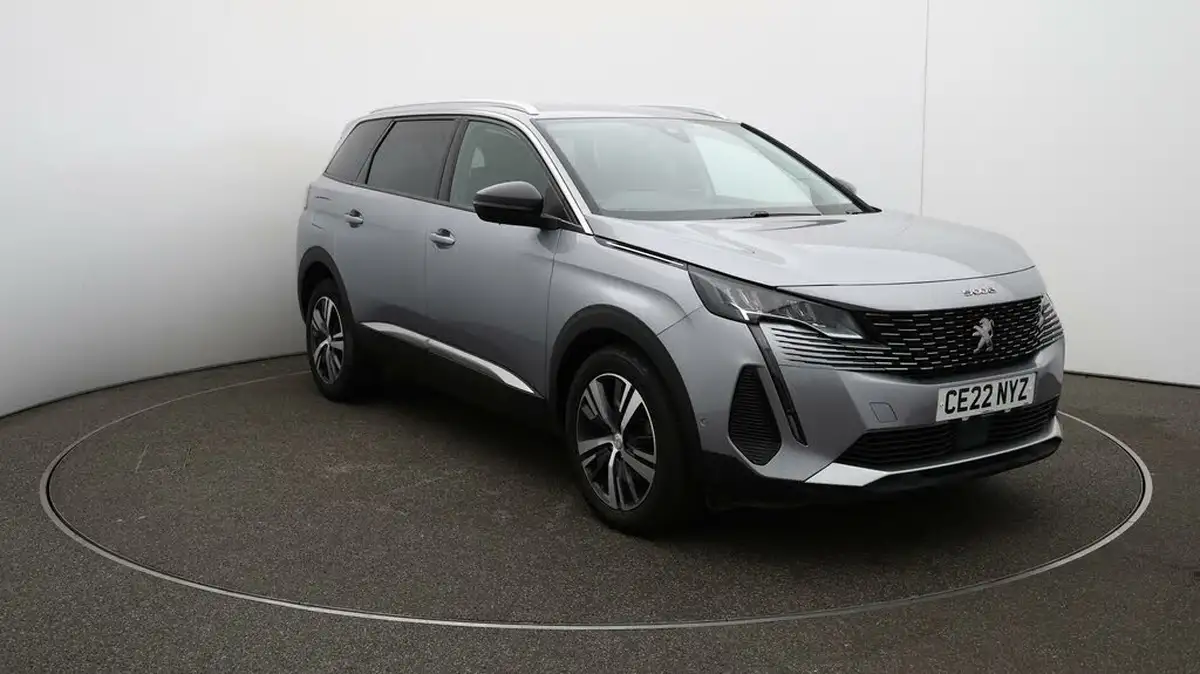 2022-peugeot-5008-suv-12-puretech-allure-premium-big-36