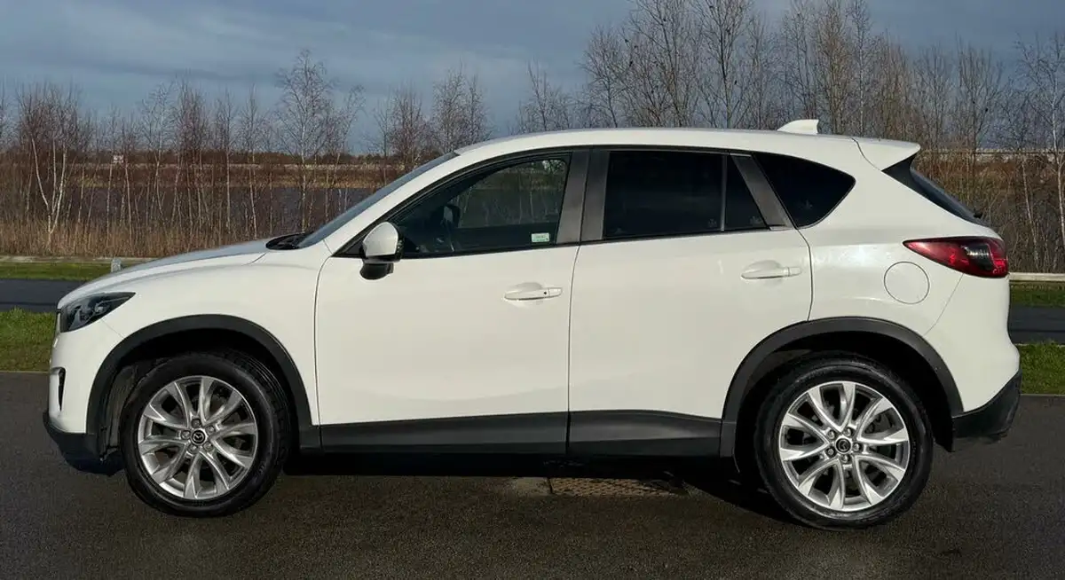 2014-mazda-cx-5-20-sport-nav-big-6