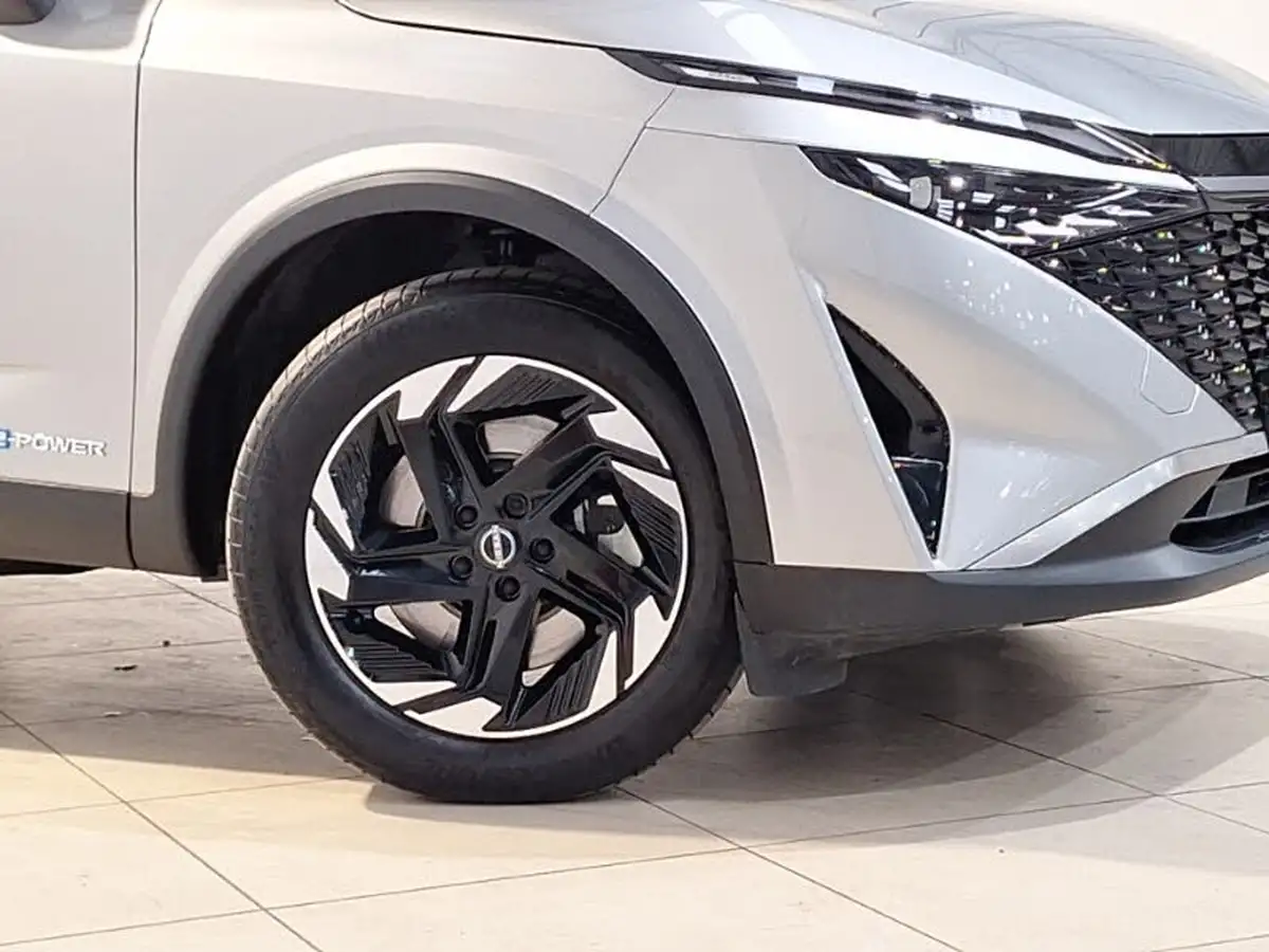 2024-nissan-qashqai-15-acenta-premium-big-8