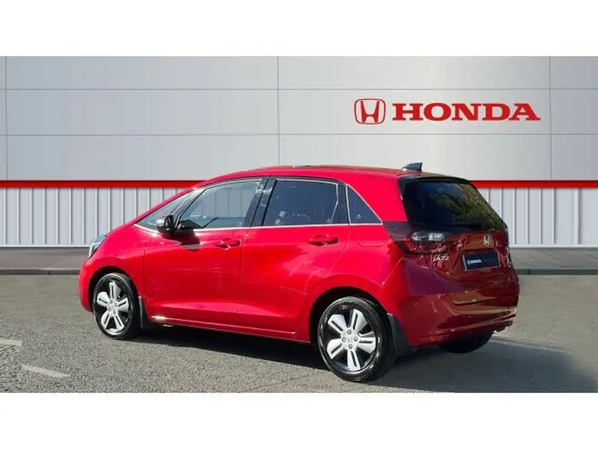 2022-honda-jazz-15-i-mmd-ex-107ps-big-2