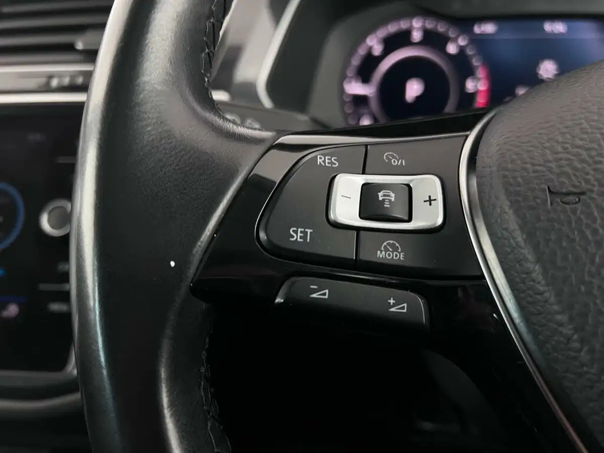 2018-volkswagen-tiguan-20tdi-sel-190ps-4motion-ss-dsg-big-17