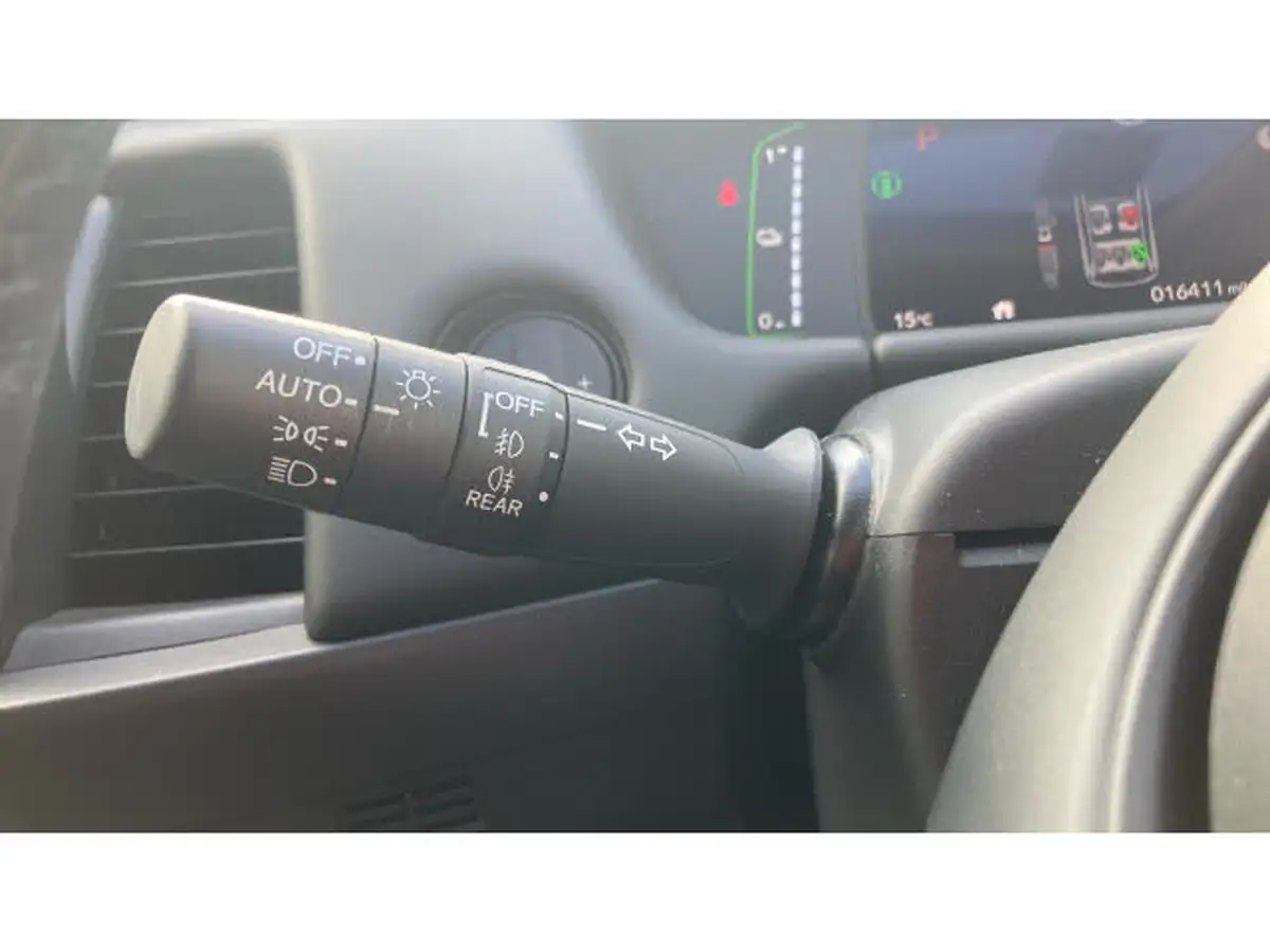 2022-honda-jazz-15-i-mmd-ex-107ps-big-21