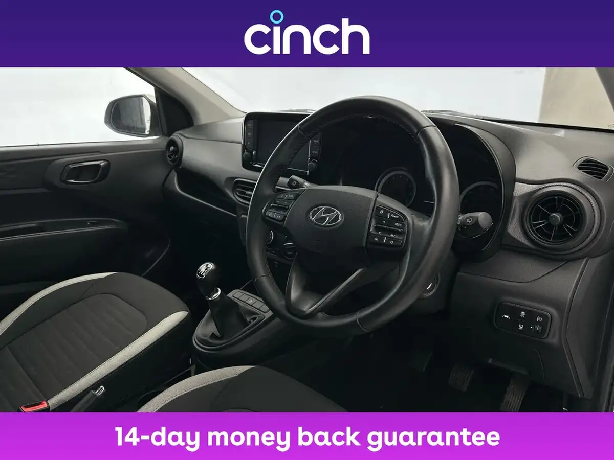 2020-hyundai-i10-10-se-connect-big-8