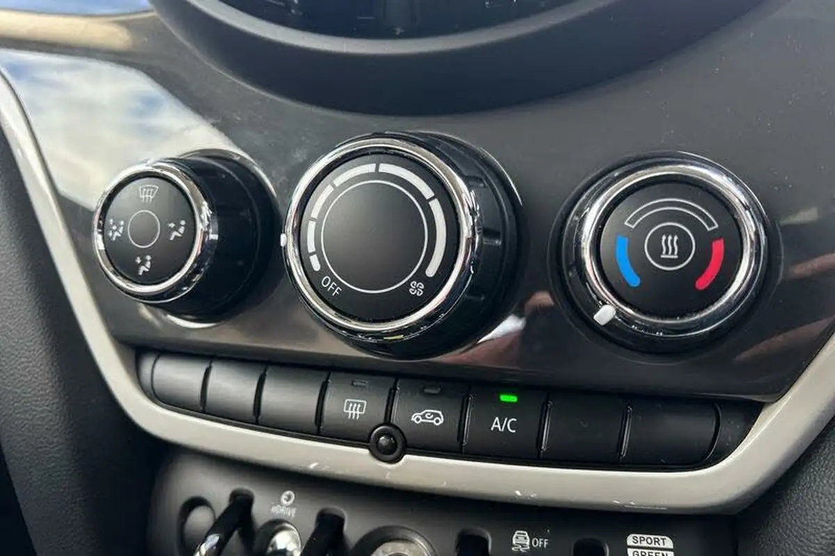 2019-mini-countryman-15-cooper-s-e-phev-exclusive-comfortnav-plus-big-29