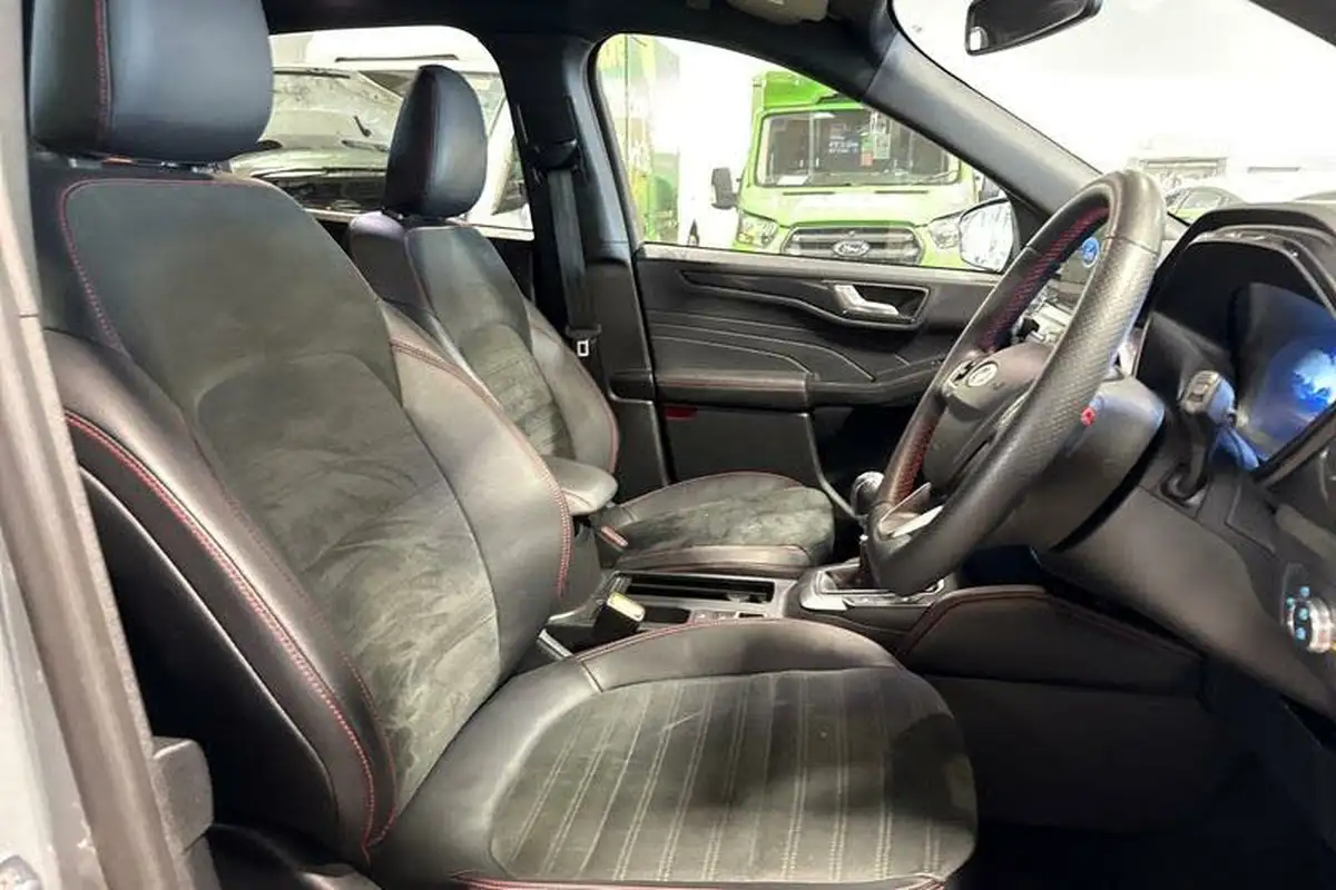 2021-ford-kuga-20-st-line-x-edition-150ps-mhev-big-16