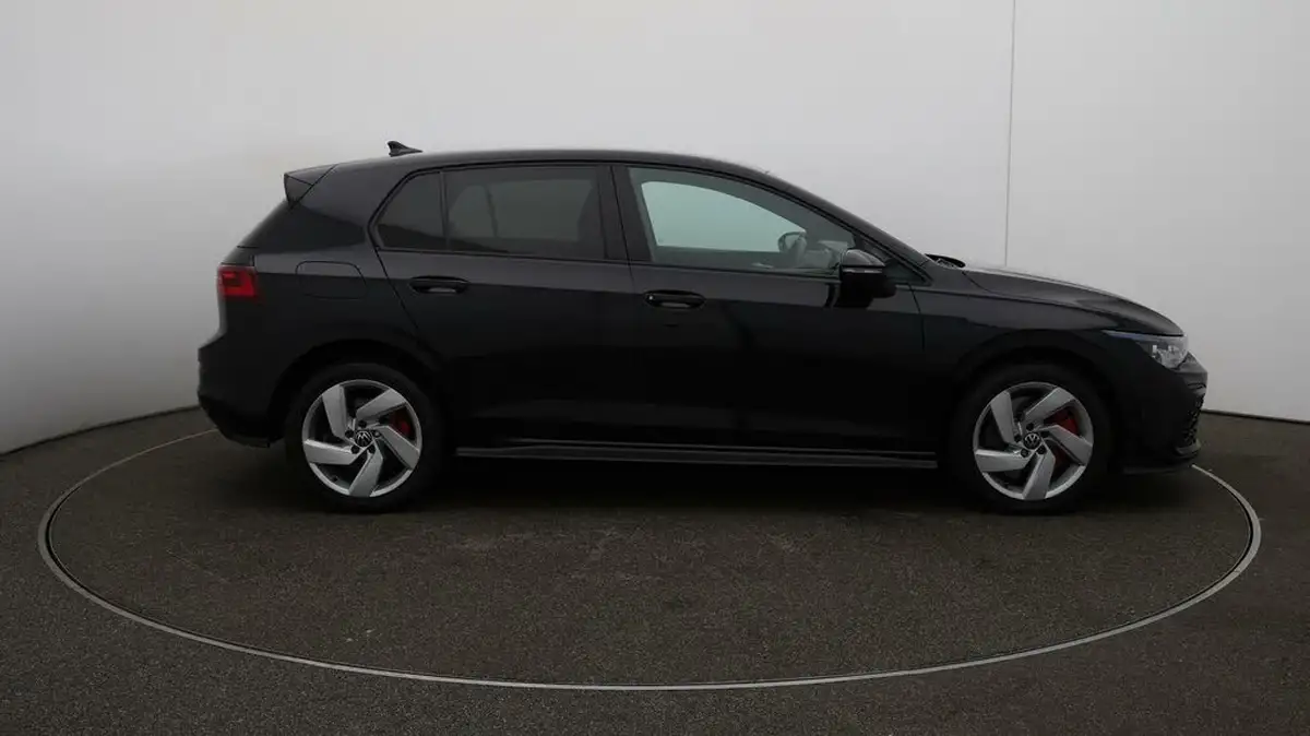 2021-volkswagen-golf-14-tsi-gte-big-42