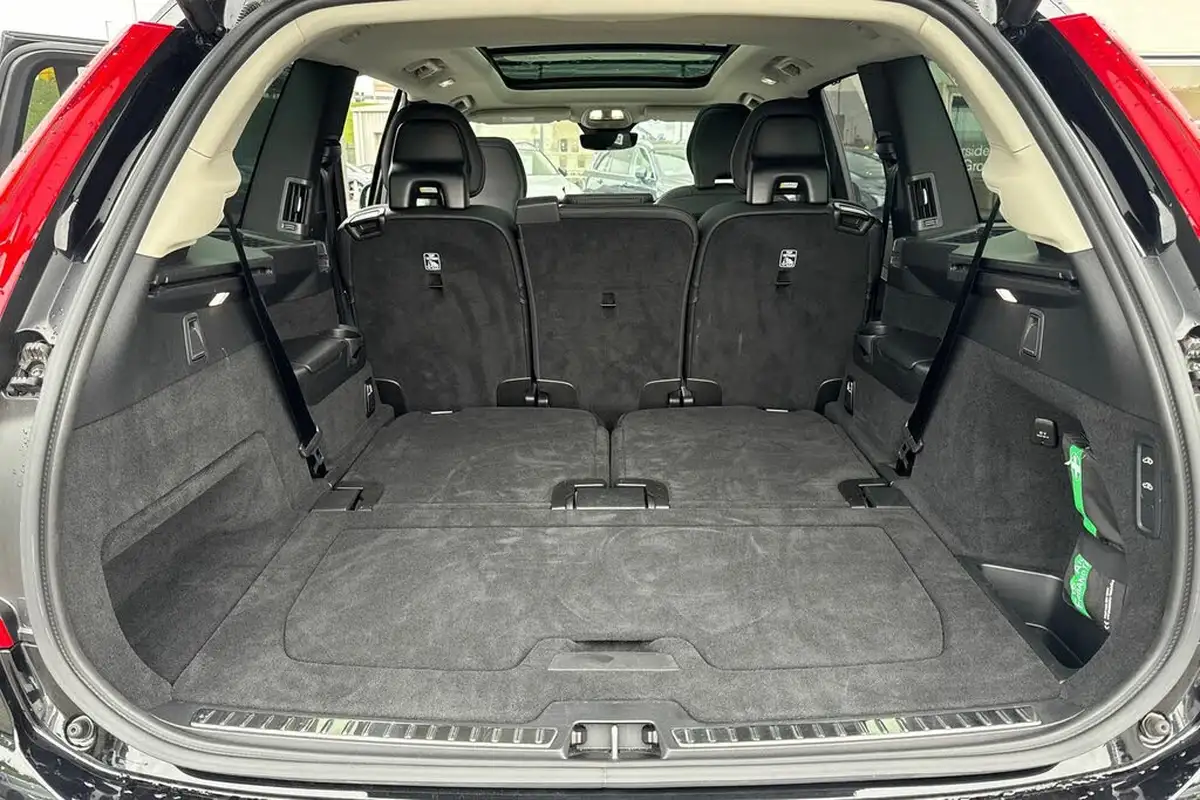 2023-volvo-xc90-20-t8-ultimate-dark-big-7