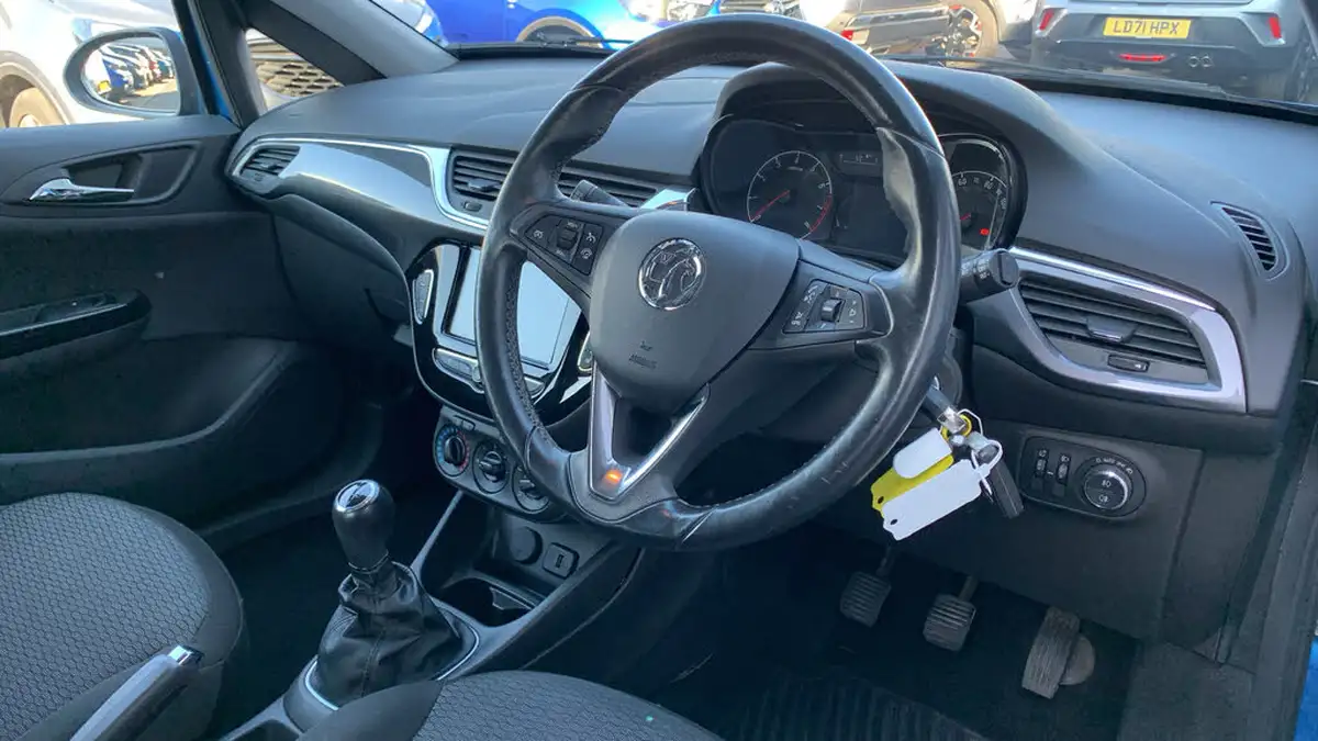 2017-vauxhall-corsa-14i-energy-75ps-ecoflex-ac-3d-big-10