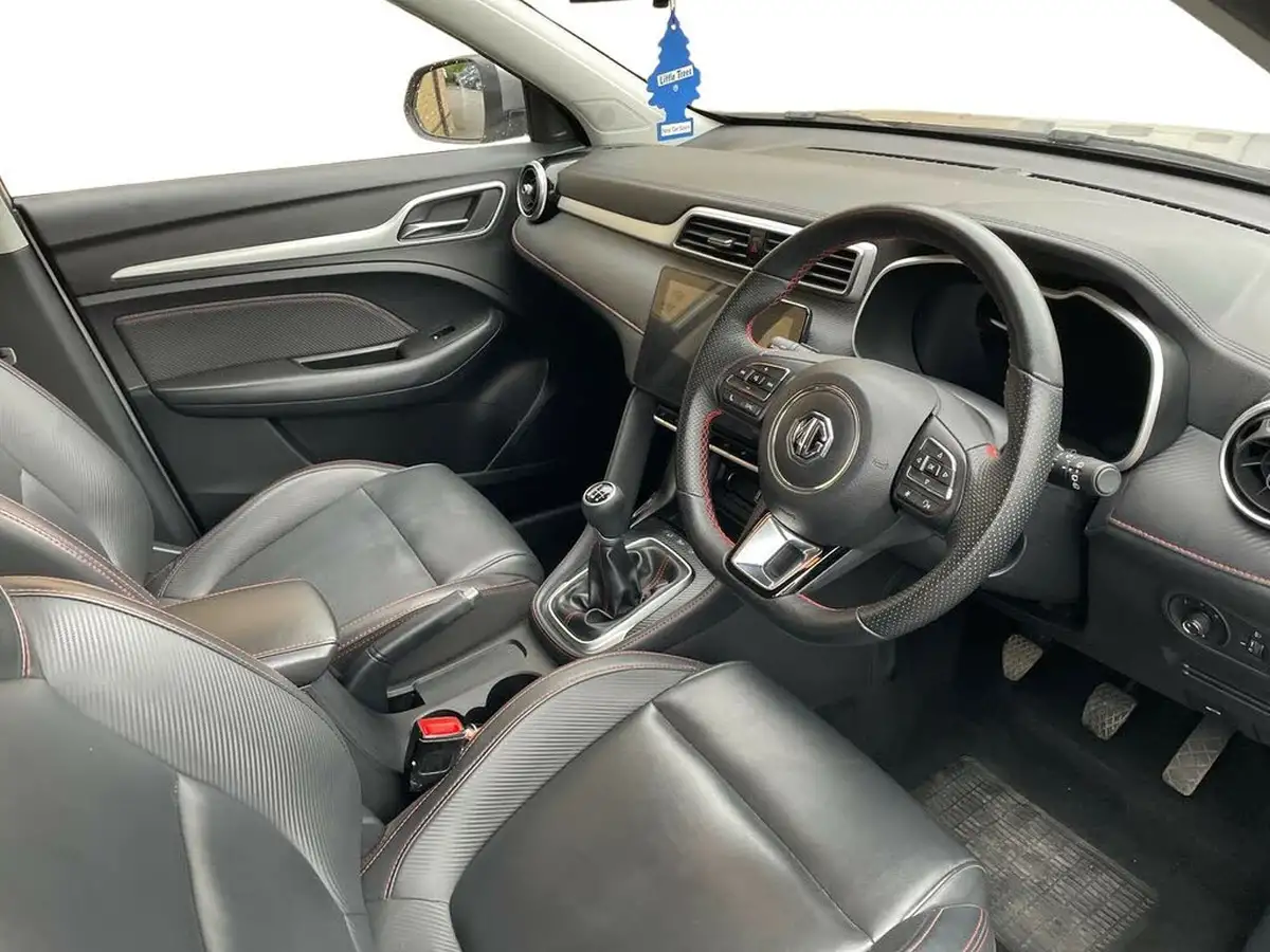 2022-mg-zs-suv-15-vti-tech-exclusive-big-14