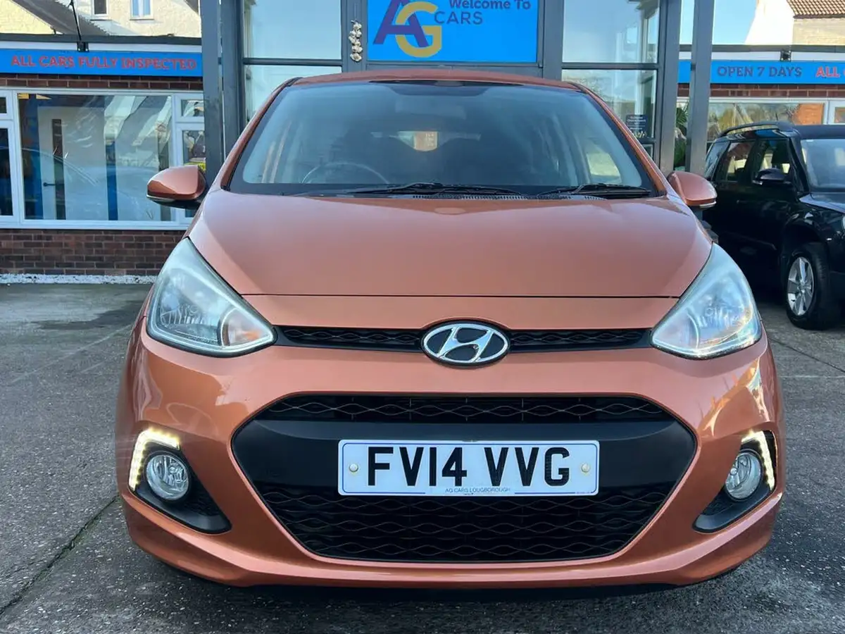 2014-hyundai-i10-10-premium-big-36