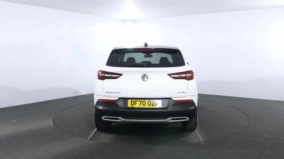 2020-vauxhall-grandland-x-12-sri-nav-big-5