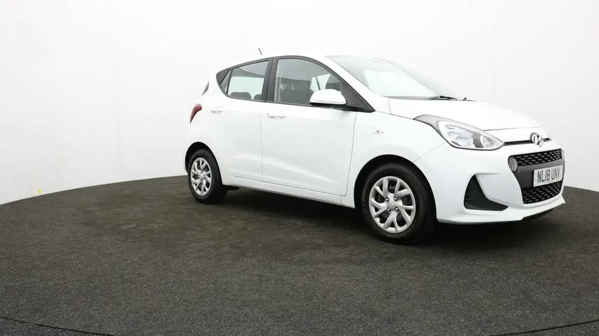 2018-hyundai-i10-10-se-66ps-big-38