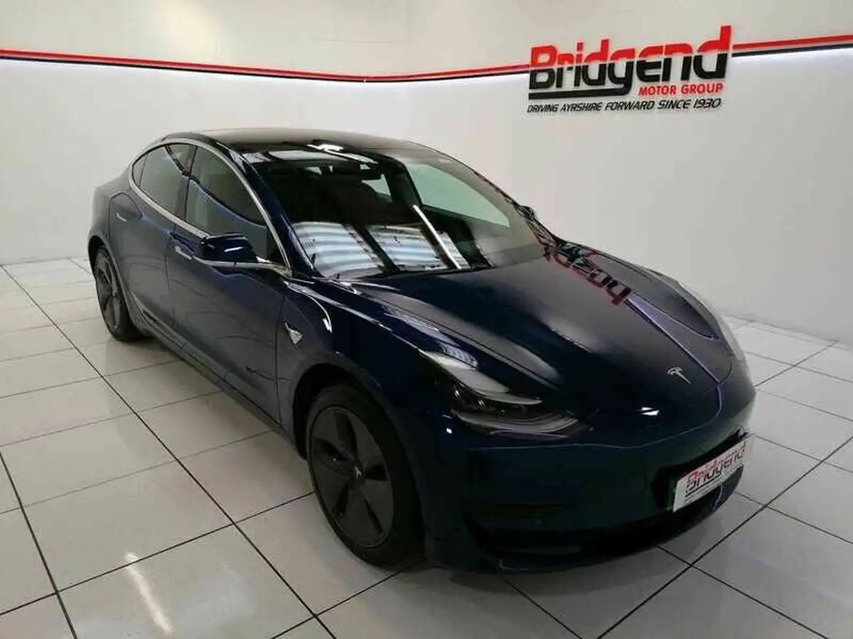 2020-tesla-model-3-e-standard-plus-big-0