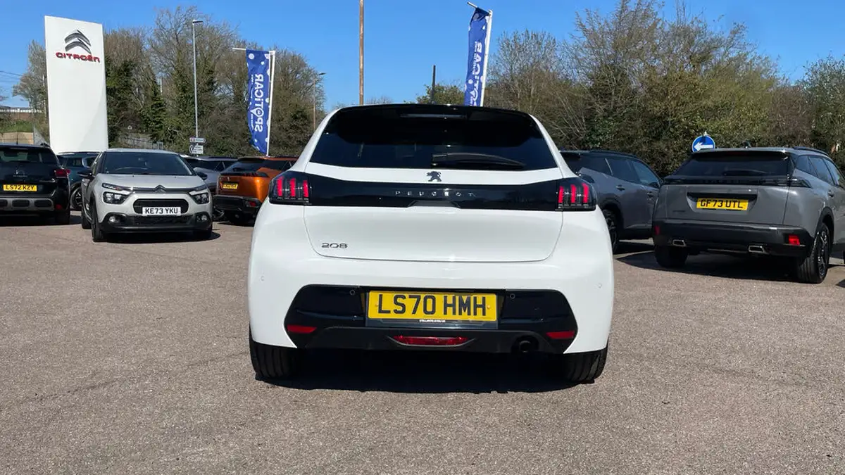 2020-peugeot-208-12-puretech-allure-premium-100bhp-big-8