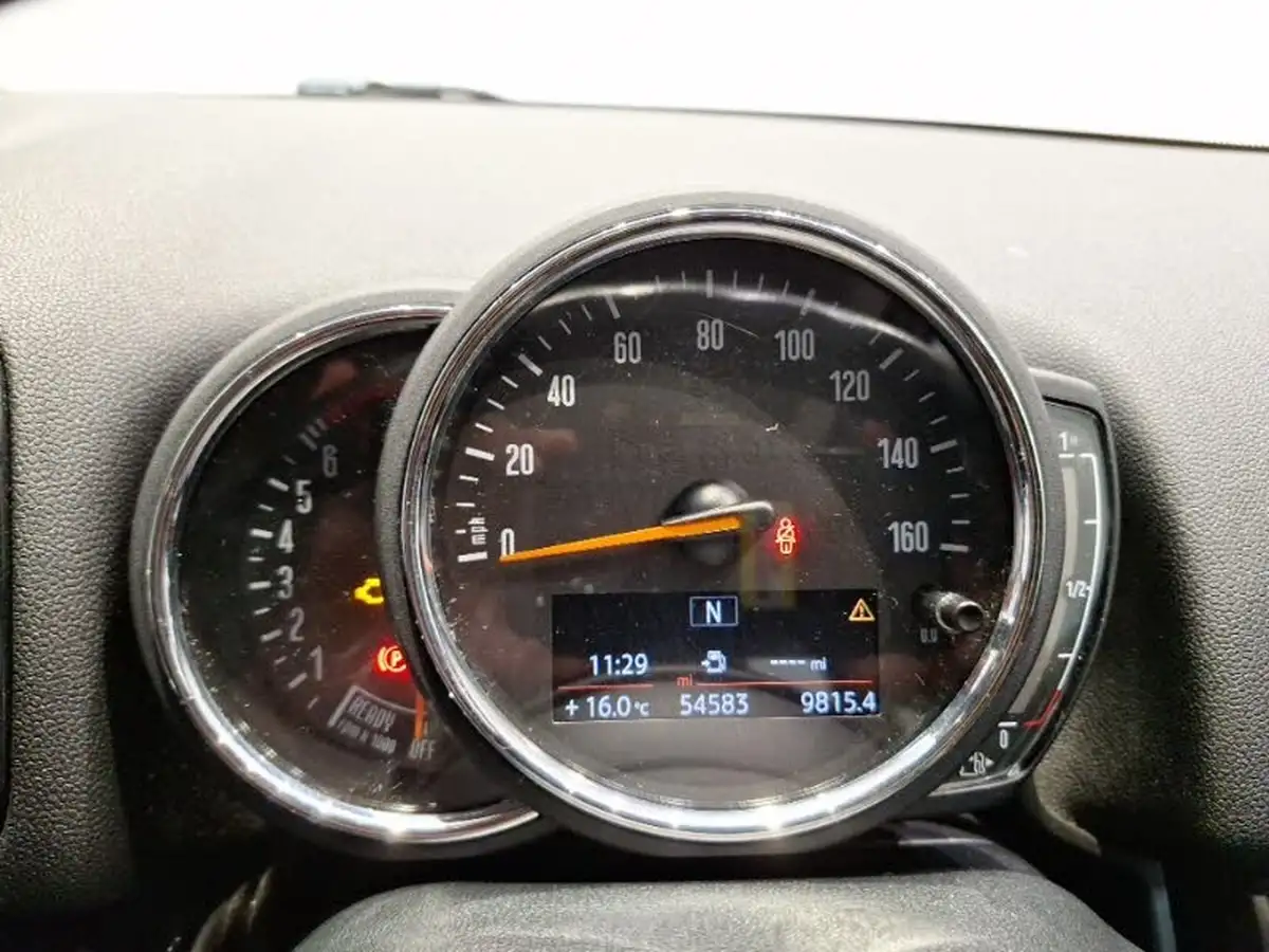 2018-mini-countryman-15-cooper-ss-big-9