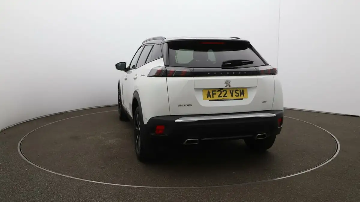 2022-peugeot-2008-suv-12-puretech-gt-big-50