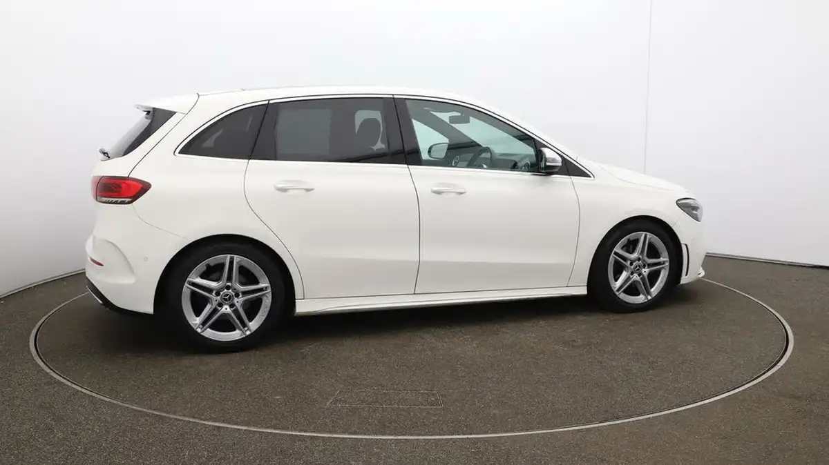 2019-mercedes-benz-b-class-13-b200-amg-line-premium-plus-7g-dct-big-43