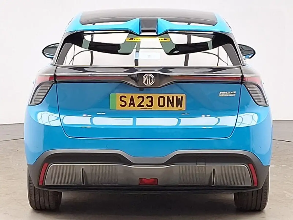 2023-mg-mg4-e-trophy-ev-203ps-long-big-12