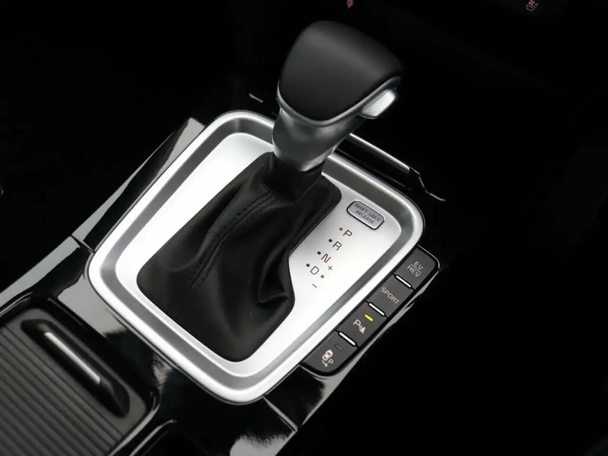 2022-kia-xceed-16-gdi-4-big-26