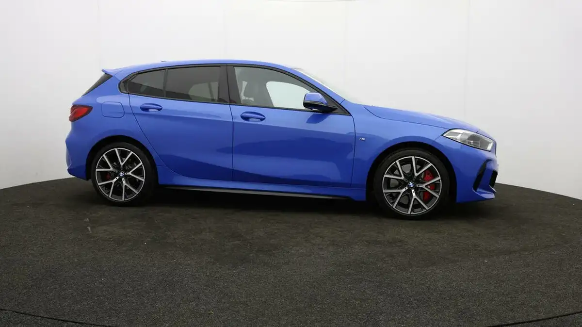 2023-bmw-1-series-20-128ti-lcp-big-33