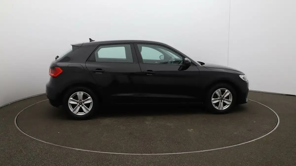 2021-audi-a1-10-25-tfsi-technik-big-8