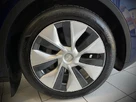 2022-tesla-model-y-e-long-range-small-40
