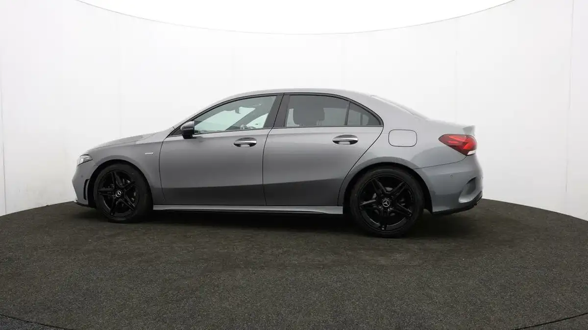2022-mercedes-benz-a-class-13-a180-amg-line-premium-edition-saloon-4d-7g-dct-big-73