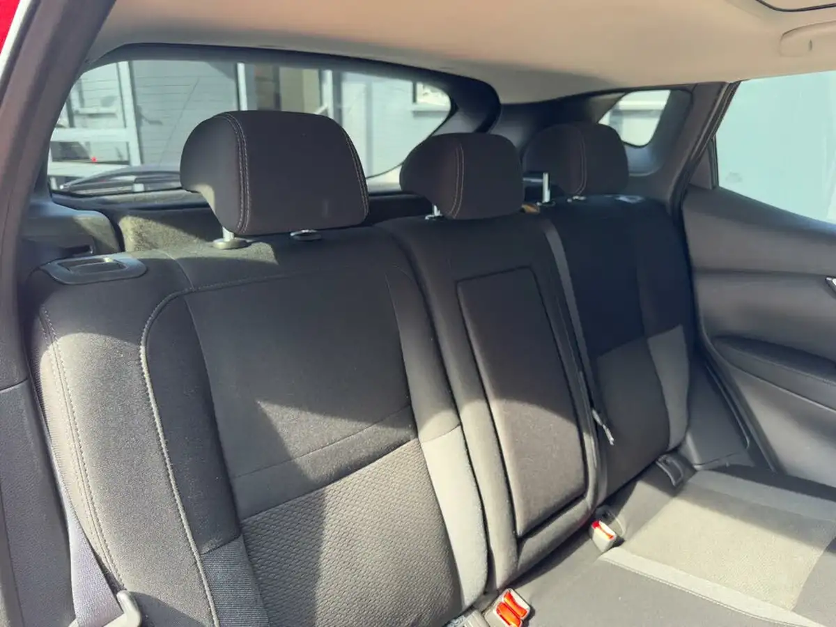 2018-nissan-qashqai-13-dig-t-n-connecta-160ps-dct-big-36