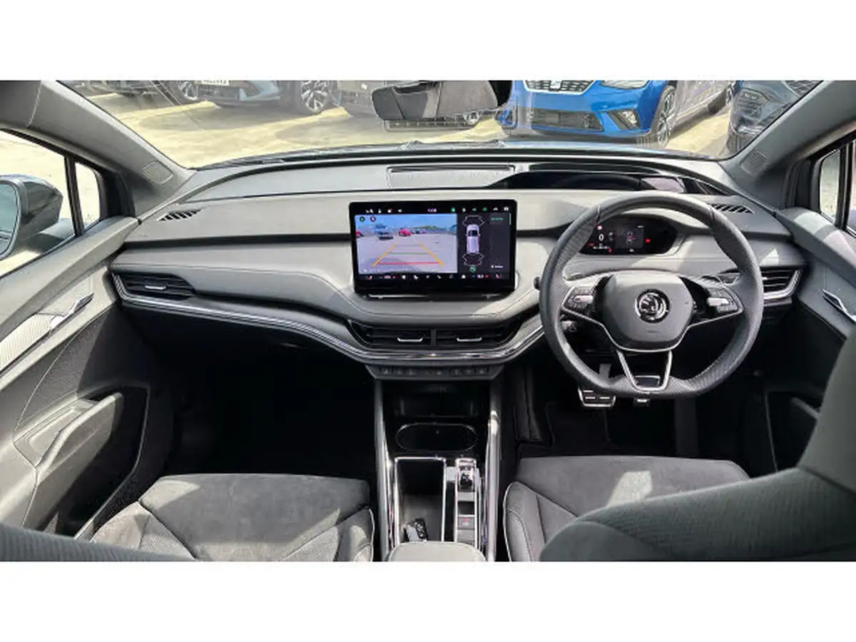 2025-skoda-enyaq-e-85x-sportline-plus-station-wagon-big-8