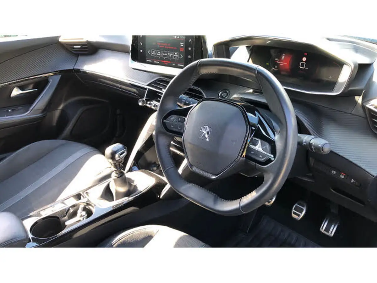 2023-peugeot-2008-suv-12-puretech-allure-premium-100bhp-big-10