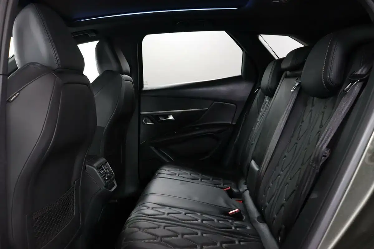 2018-peugeot-3008-suv-12-puretech-gt-line-premium-big-22