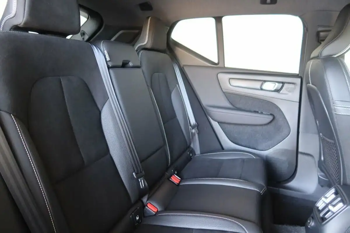 2020-volvo-xc40-15-t5-r-design-pro-plug-in-hybrid-big-16