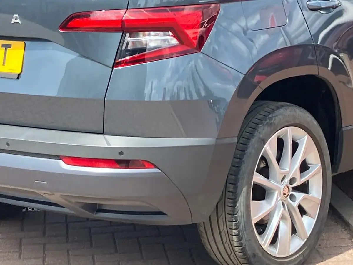 2021-skoda-karoq-15-tsi-se-l-dsg-big-34