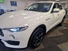 2017-maserati-levante-30td-awd-small-10