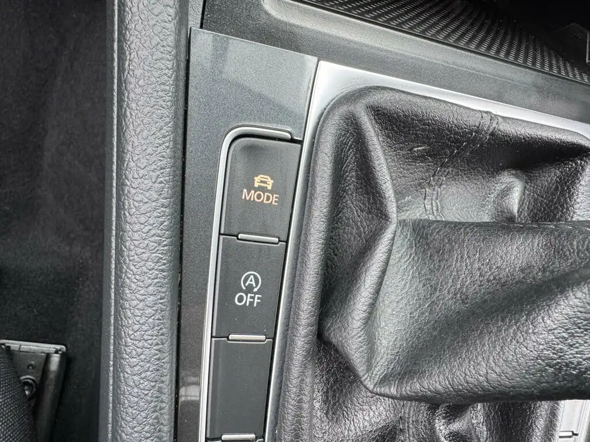 2020-volkswagen-golf-15-tsi-match-edition-150ps-hatchback-big-58