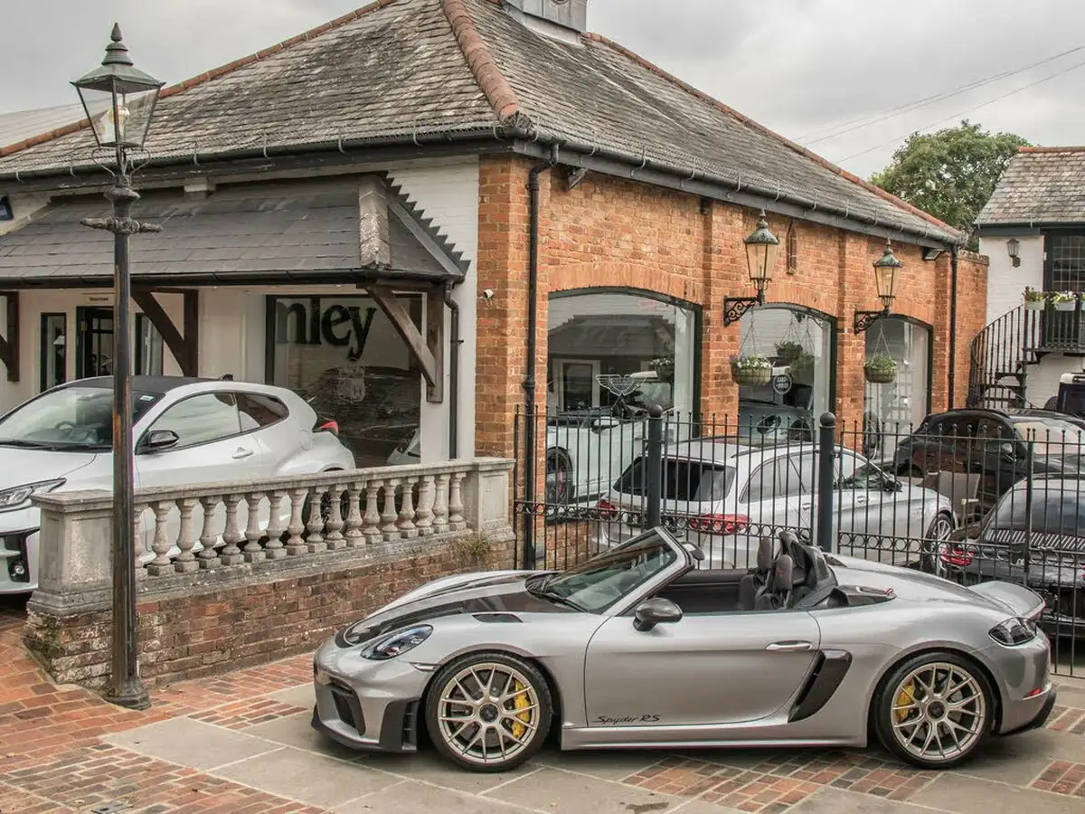 2024-porsche-boxster-718-40-spyder-rs-big-8