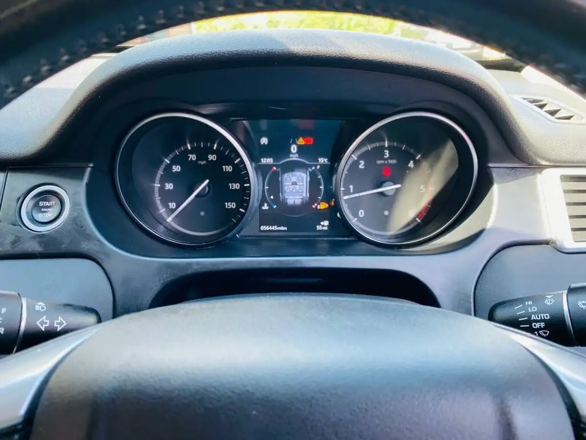 2018-land-rover-discovery-sport-20ed4-se-tech-152ps-big-19
