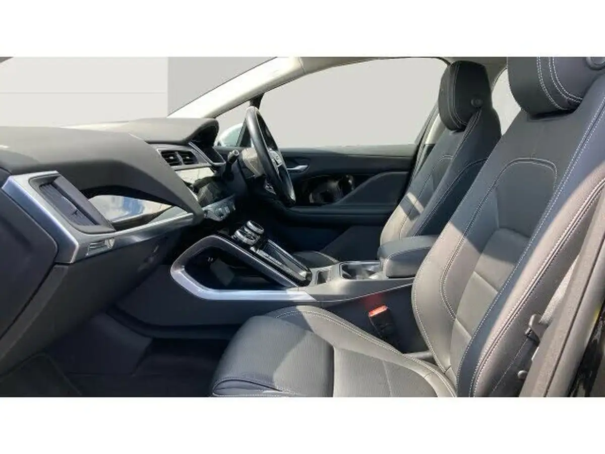 2022-jaguar-i-pace-ev400-se-big-2