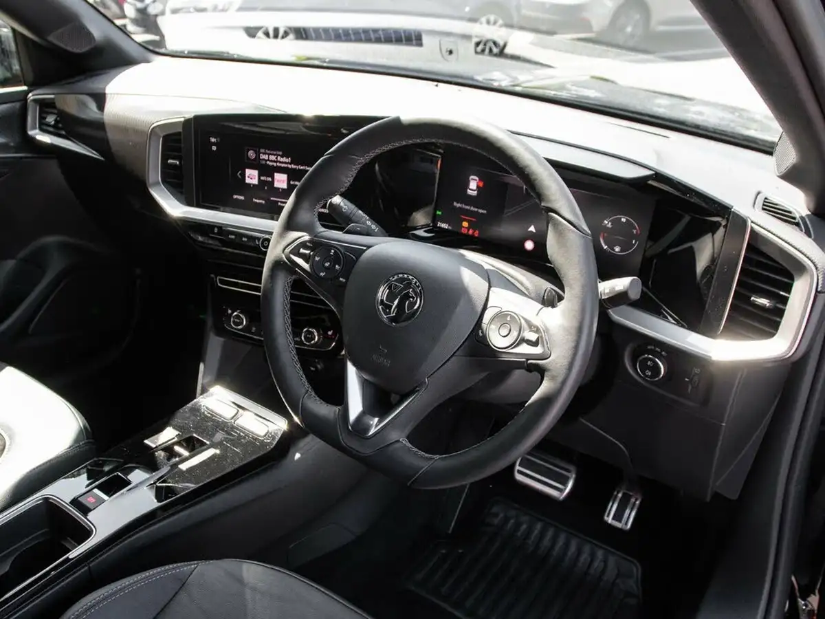 2022-vauxhall-mokka-12-ultimate-130ps-auto-big-3