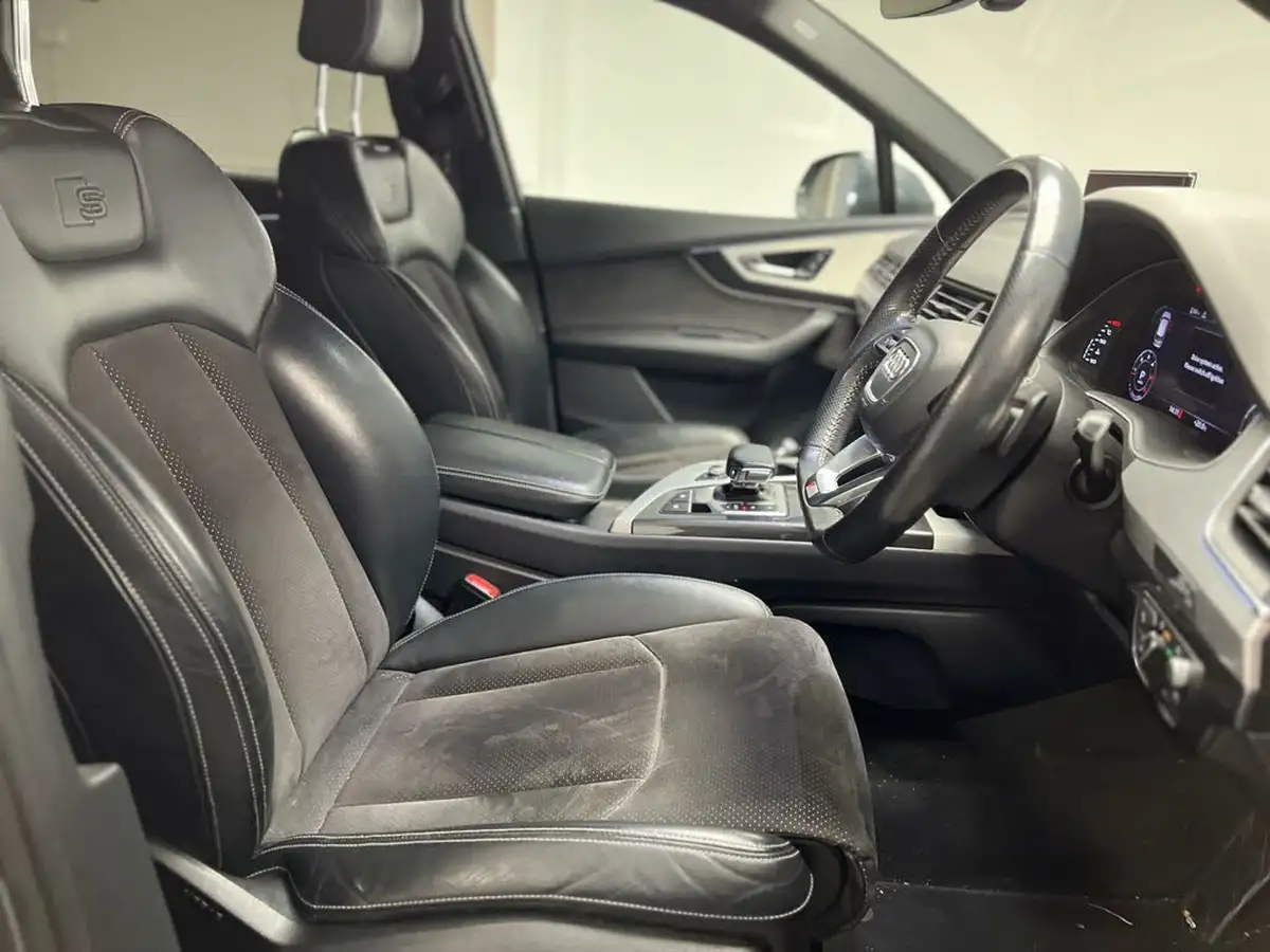 2017-audi-q7-30tdi-quattro-s-line-272ps-big-11