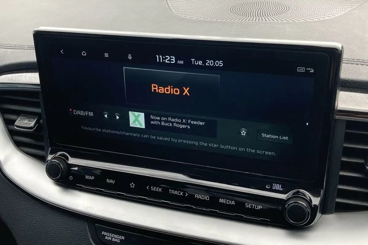 2022-kia-xceed-15-t-gdi-4-big-20