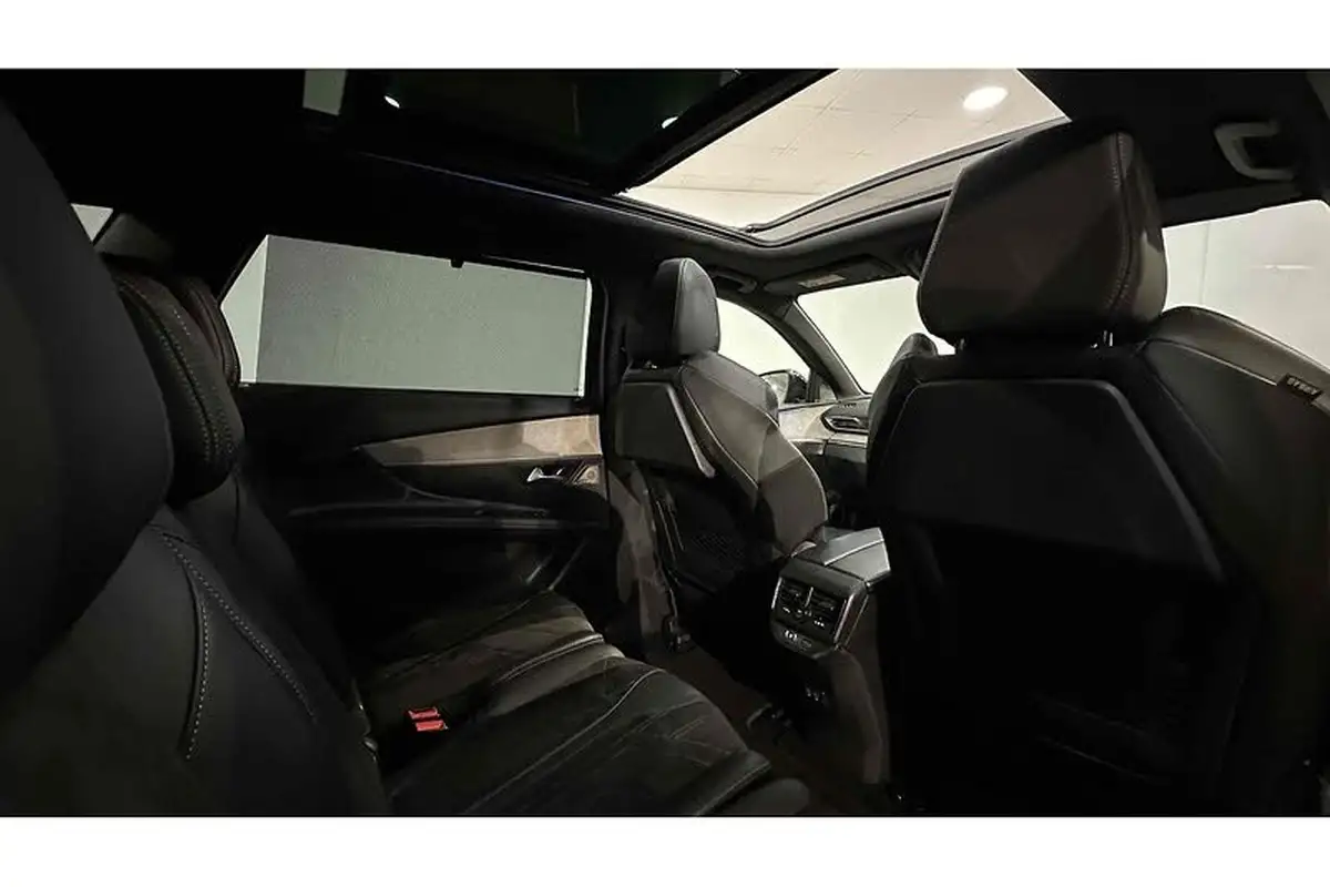 2022-peugeot-5008-suv-12-puretech-gt-premium-big-31