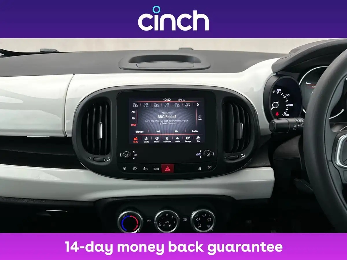 2020-fiat-500l-14-city-cross-big-16