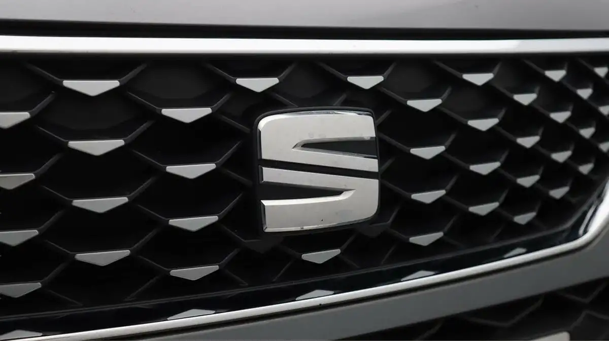 2022-seat-ateca-15-ecotsi-xperience-lux-dsg-big-20