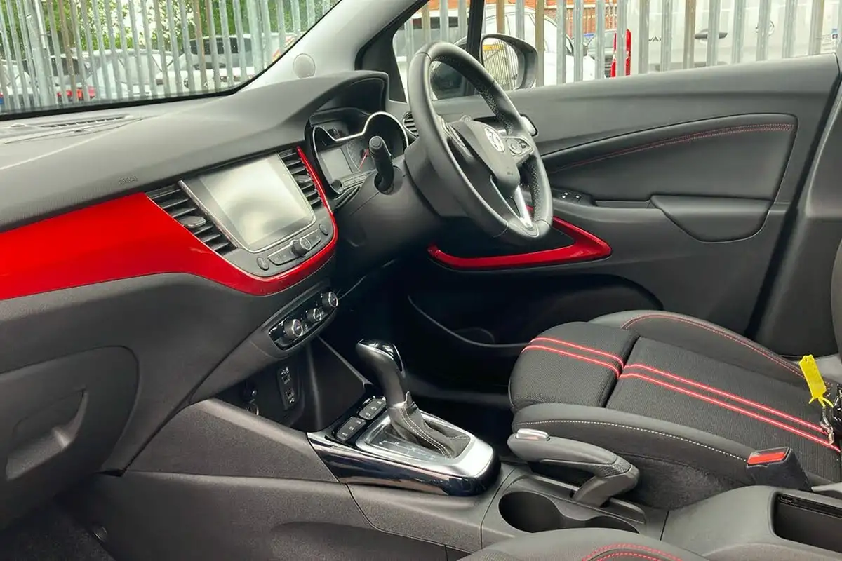 2023-vauxhall-crossland-12-gs-130ps-auto-big-2