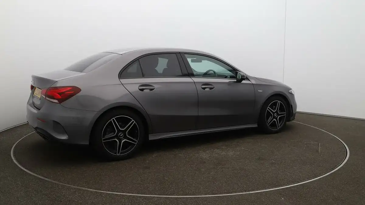 2022-mercedes-benz-a-class-13-a200-amg-line-executive-edition-saloon-4d-7g-dct-big-53