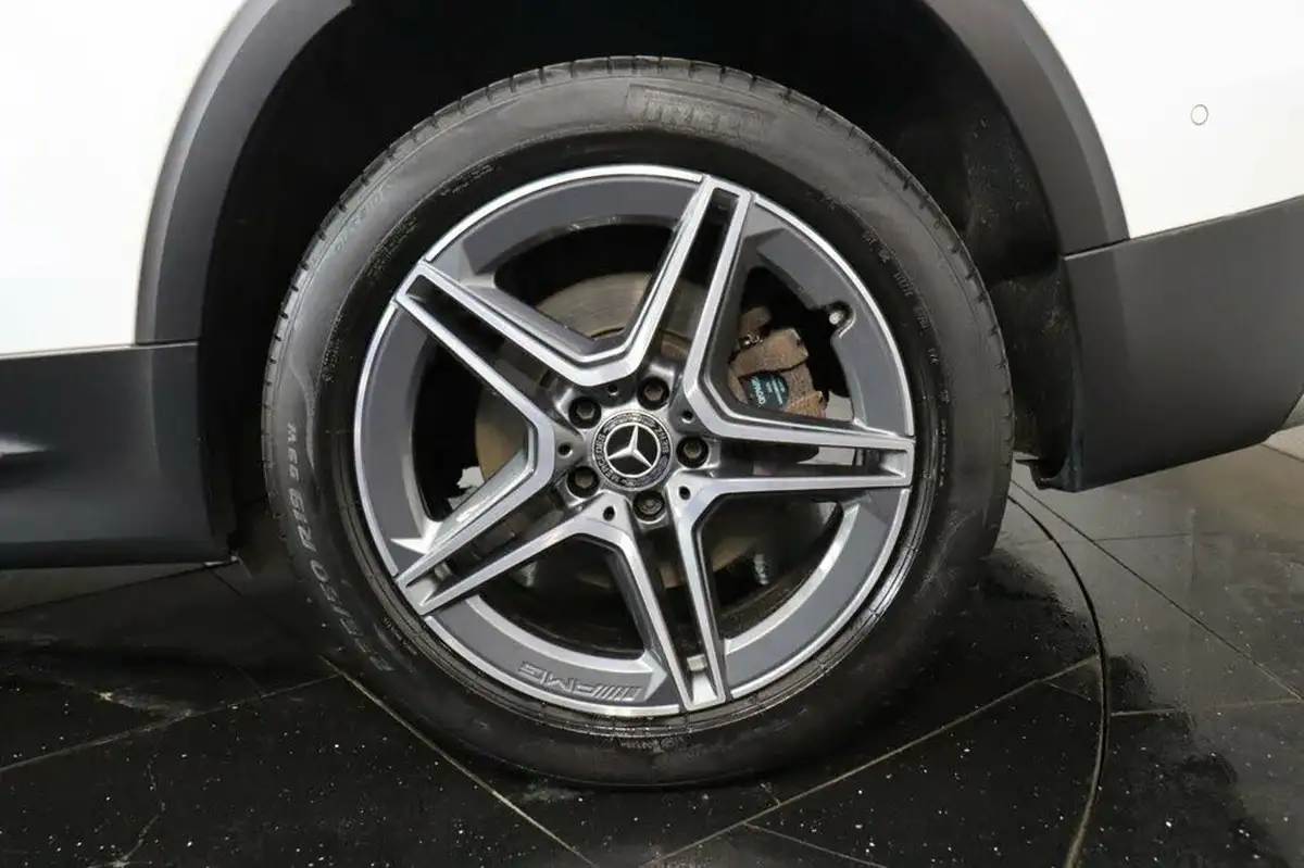 2021-mercedes-benz-glb-class-13-glb-200-amg-line-premium-plus-driving-assistance-big-40